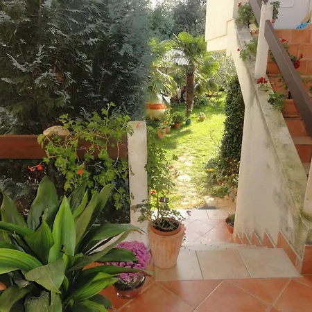 公寓 For 2, Sinisa In 班约勒